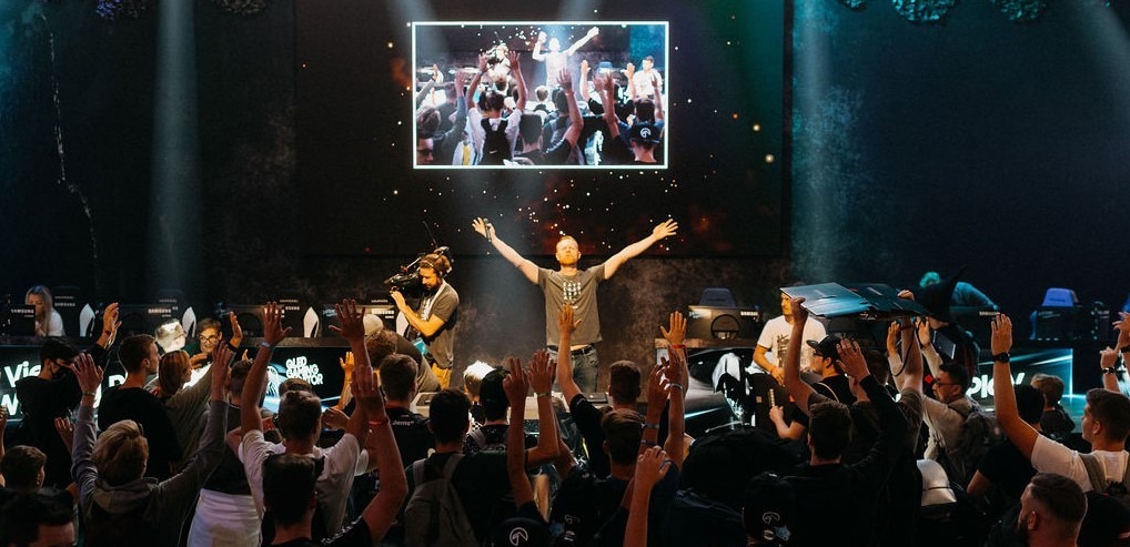 Samsung Stage